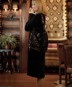 Beth Dutton Pursess