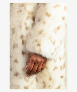 Yellowstone Beth Dutton Faux Fur White Coat